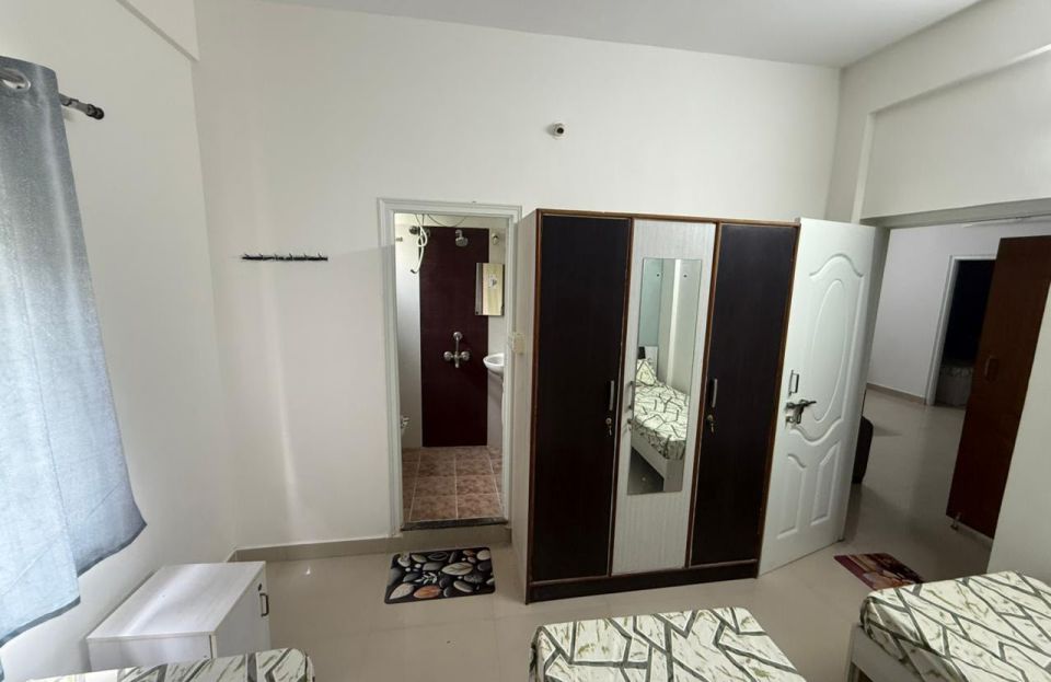 pg in bangalore, paying guest in bangalore, pgs in bangalore, pg near bangalore, luxury pg in bangalore, luxury pgs in bangalore, best pg in bangalore, executive pg in bangalore, posh pg in bangalore, mens pg in bangalore